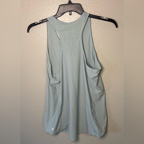 Zella Nova Perforated Racerback Tank Top - Picture 4 of 7